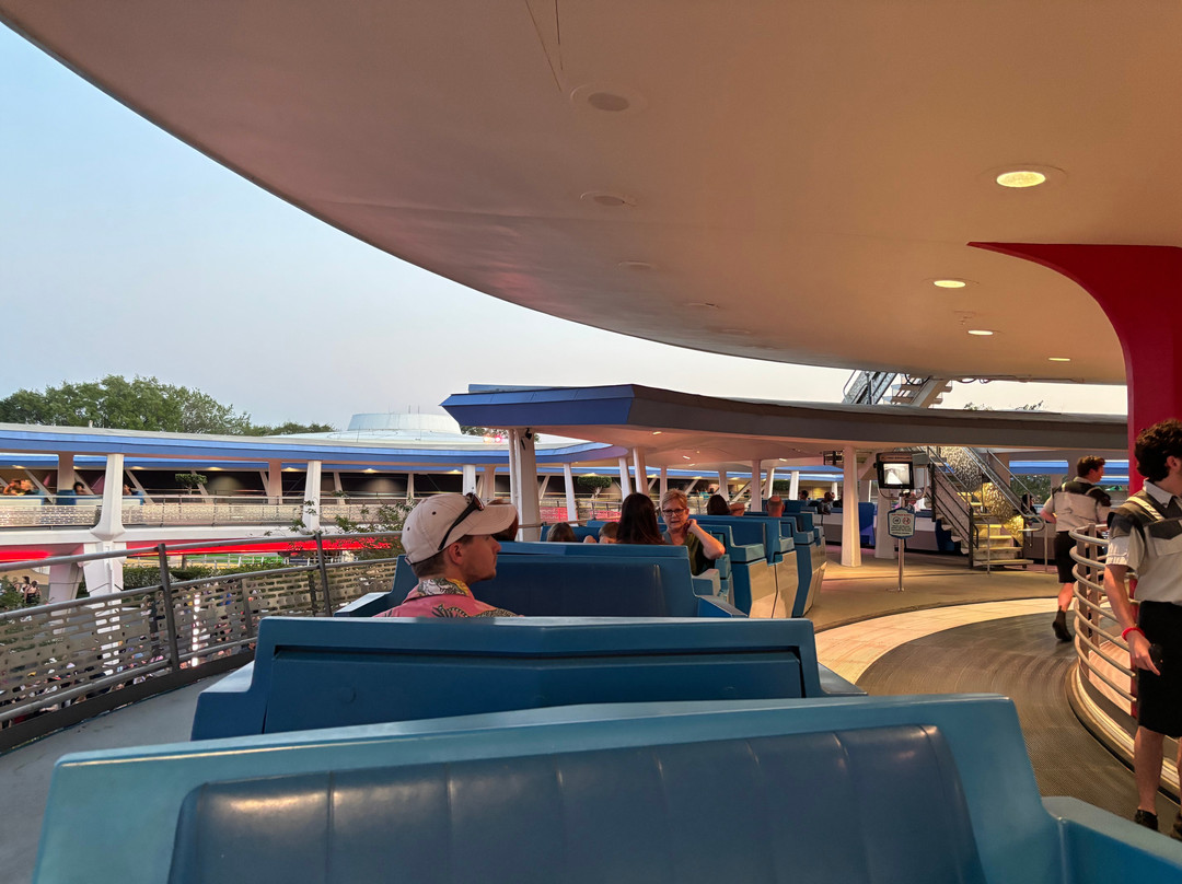 Tomorrowland Transit Authority PeopleMover-奥兰多必去景点