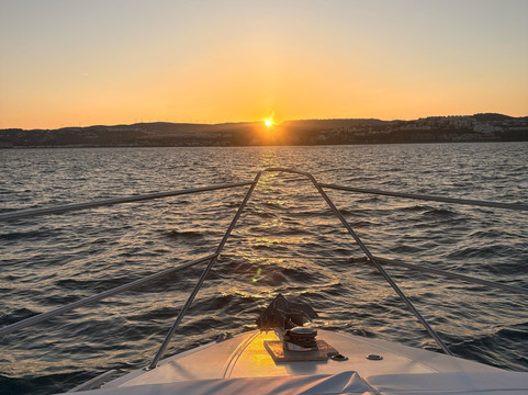 Boat Charter La Duquesa-马尼尔瓦必去景点