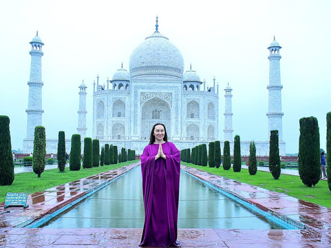 Seven Wonder Tours (Taj Day Tours)