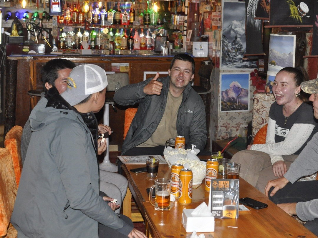 Liquid Bar Namche-南吉巴札必去景点