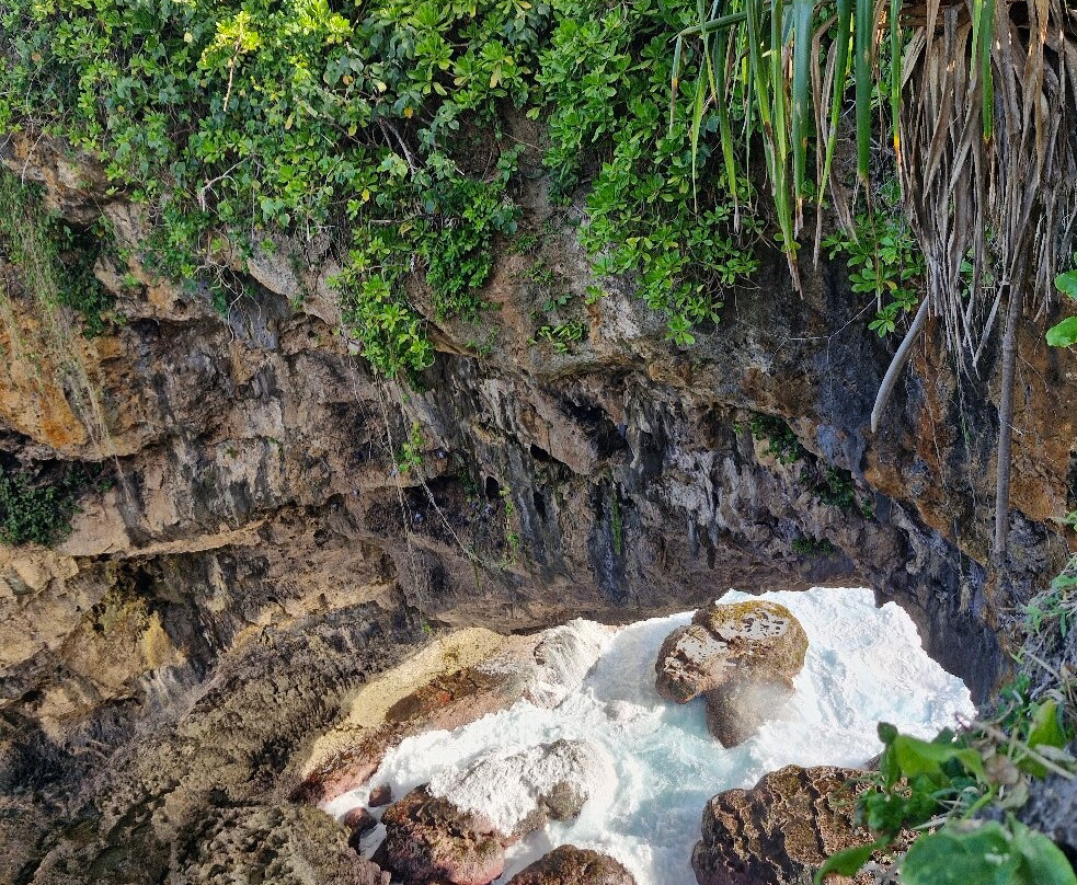 Hufangalupe Natural Land Bridge-Tongatapu Island必去景点