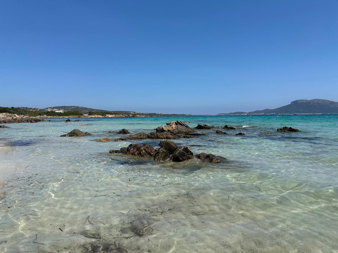 Cala Sos Aranzos-Golfo Aranci必去景点
