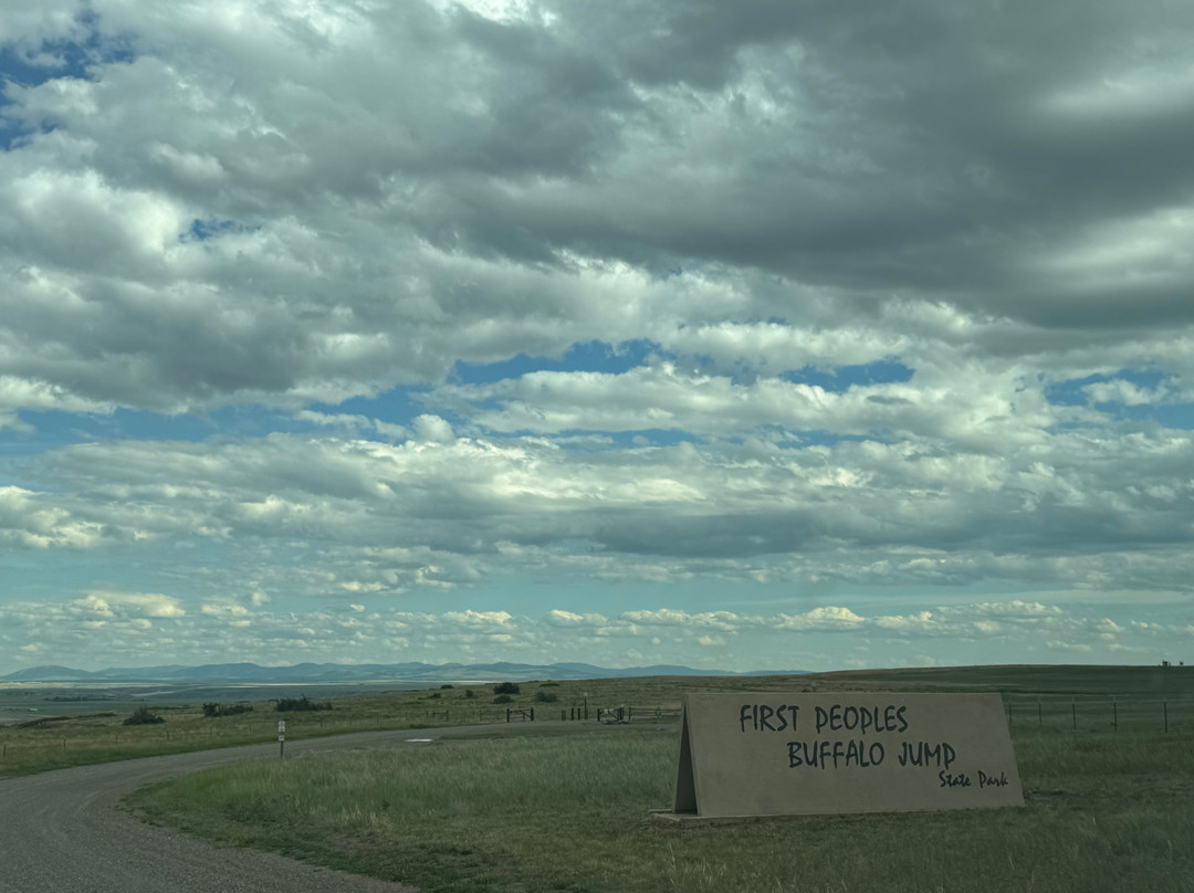 First Peoples Buffalo Jump State Park-Ulm必去景点