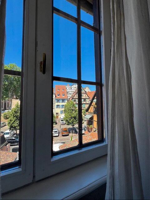 马歇尔酒店主图