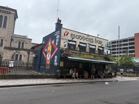 Belfast Walking Tours-贝尔法斯特必去景点