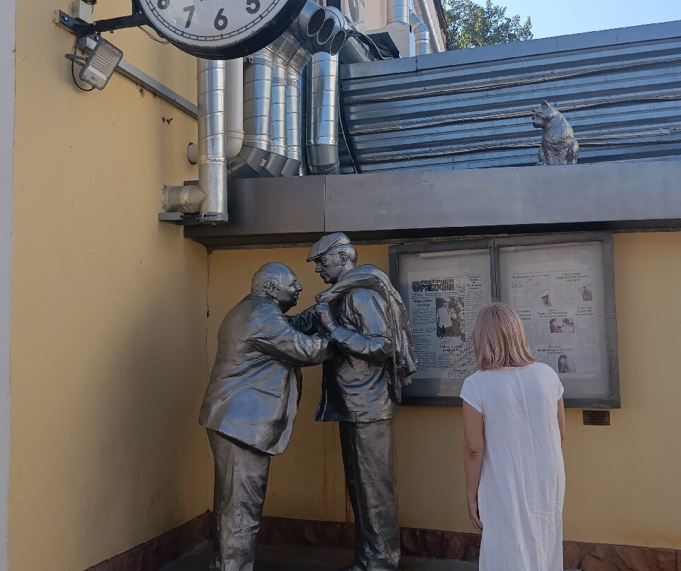 Monument to Afonya And Plasterer Kolya-雅罗斯拉夫必去景点