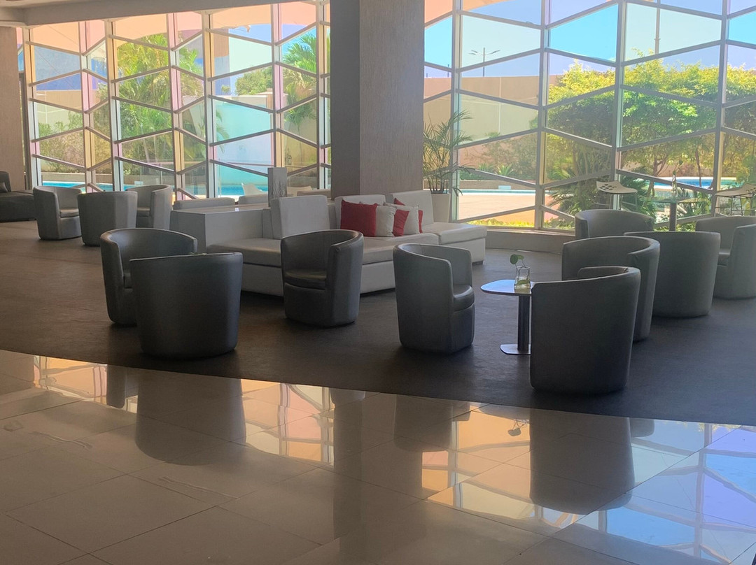 LIDOTEL Paraguaná主图