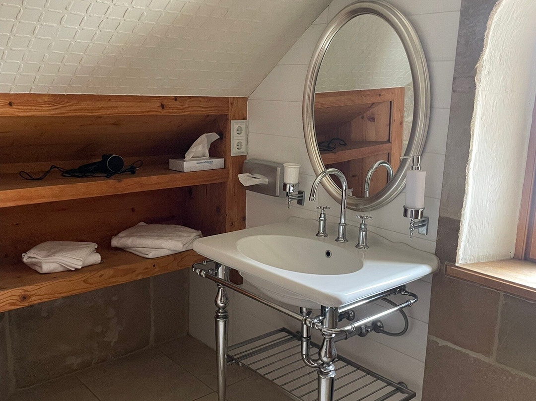 Halasi Pince Panzio主图