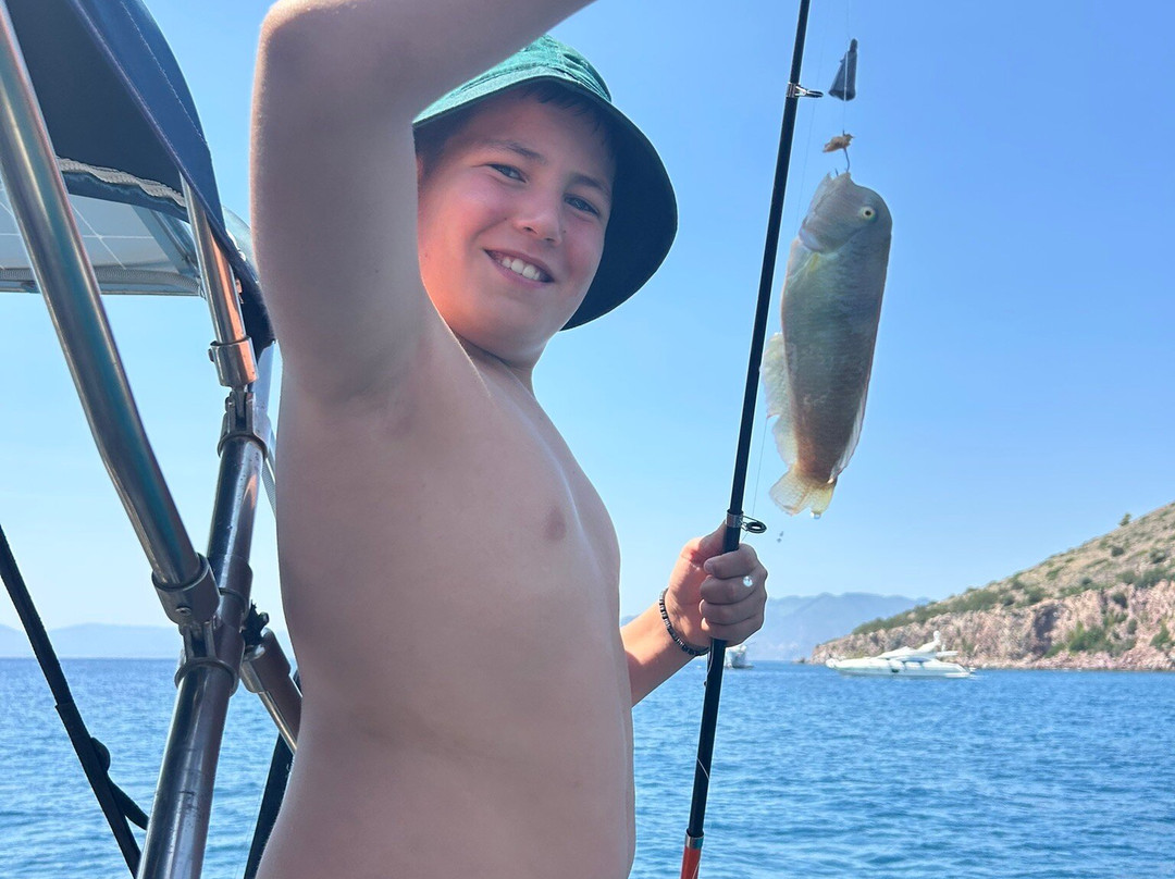 Alegria Yachting Sailing Trips-阿里莫斯必去景点