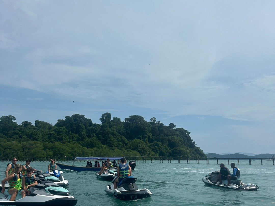 Wave Quest Watersport-中央海滩必去景点