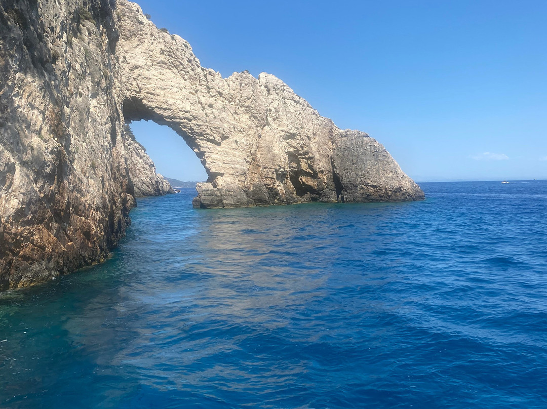 Cruisemar-Agios Sostis必去景点