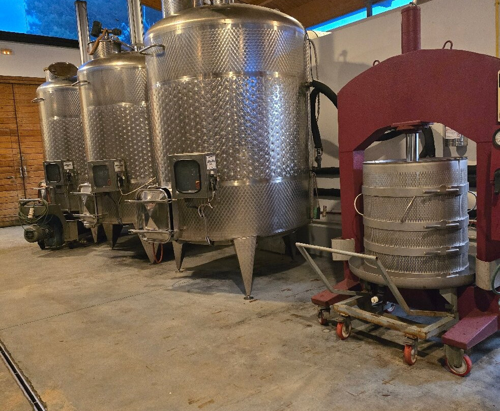 Bodegas Binifadet-Sant Lluis必去景点
