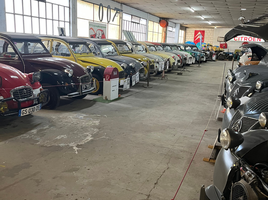 Musée de la 2 CV-Troisfontaines必去景点