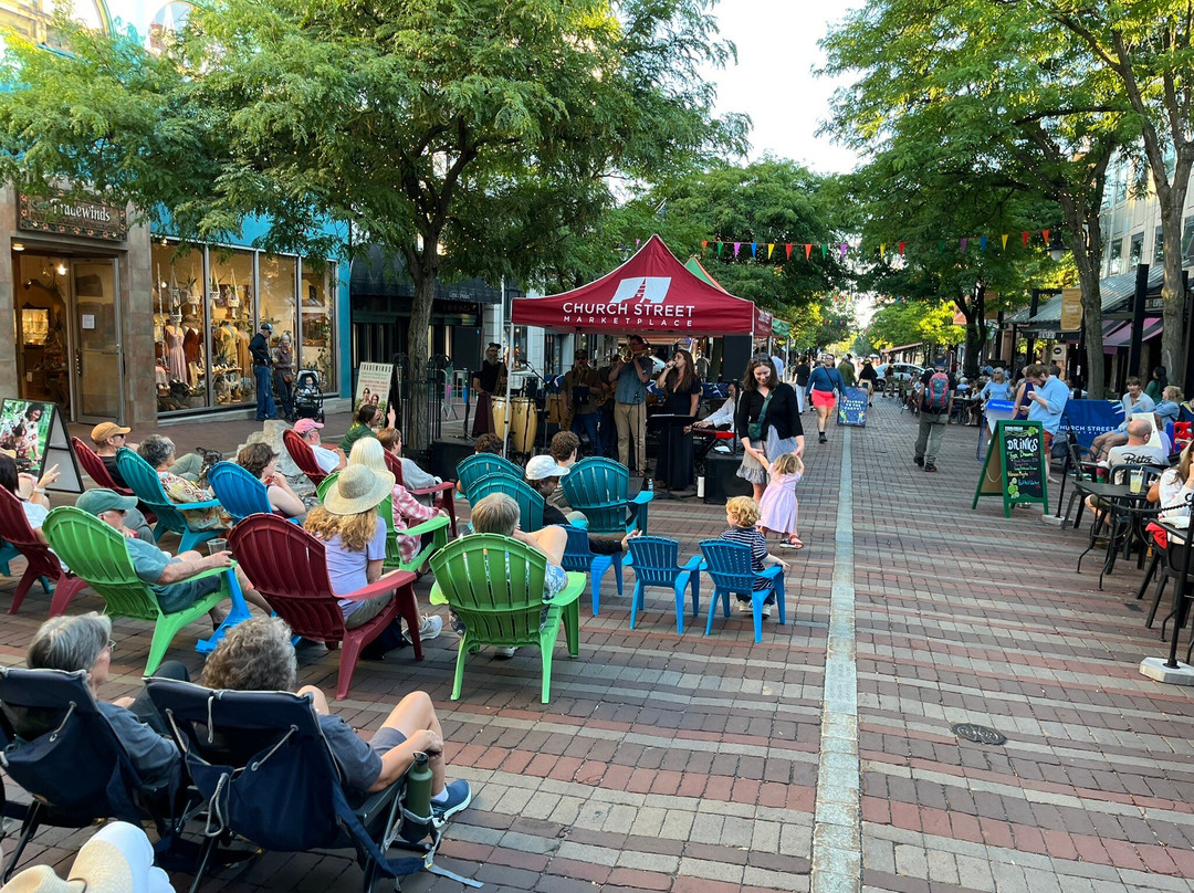 教堂街市场-伯灵顿必去景点