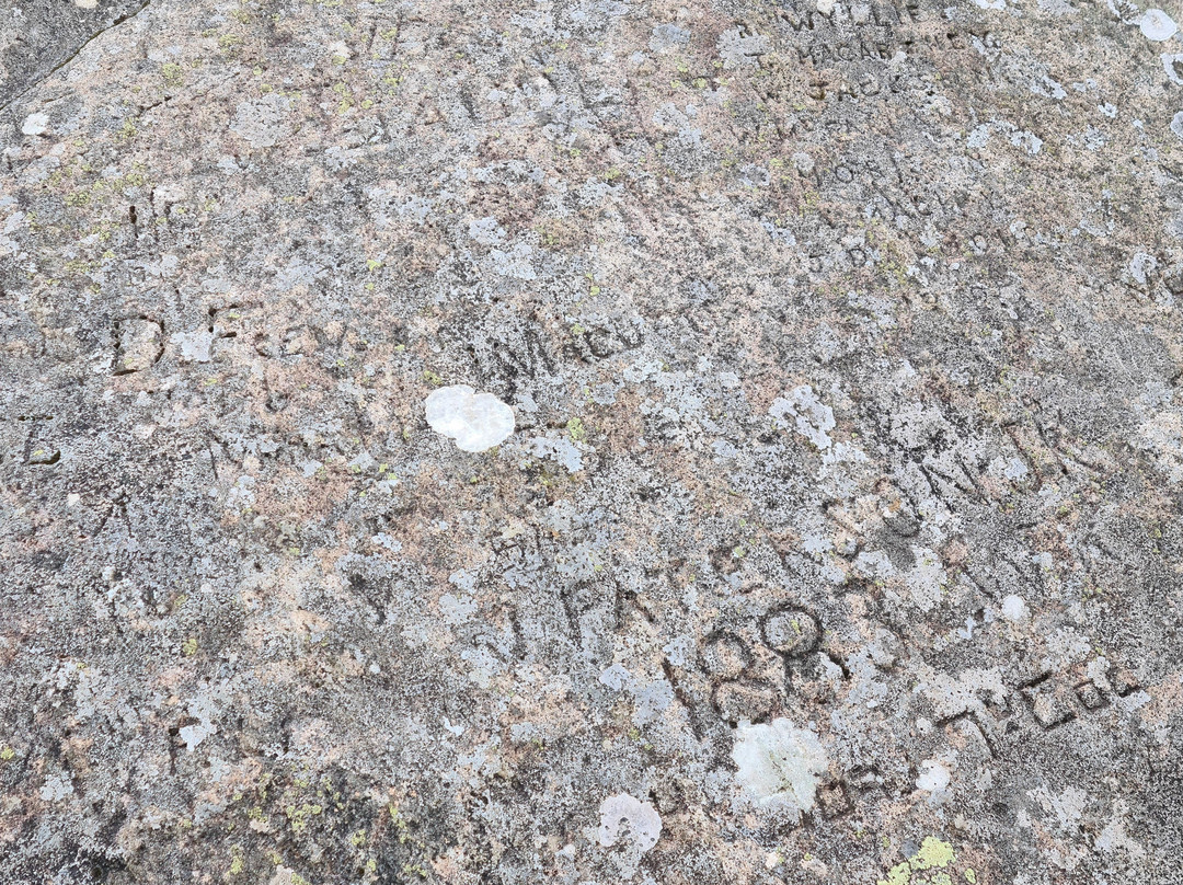 Giants' Graves-Whiting Bay必去景点