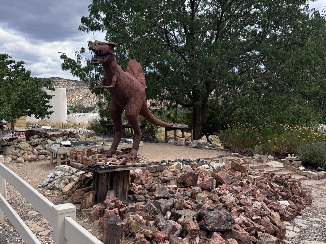 The Rock Stop-Orderville必去景点