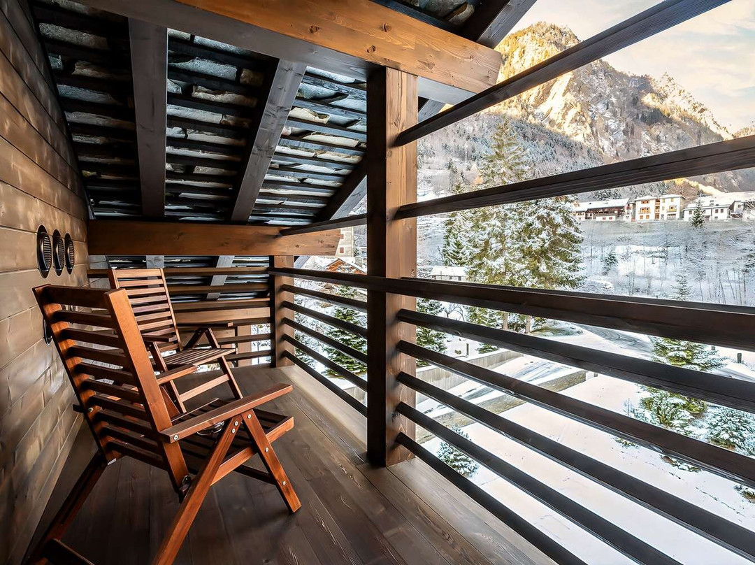 NH Collection Alagna Mirtillo Rosso主图