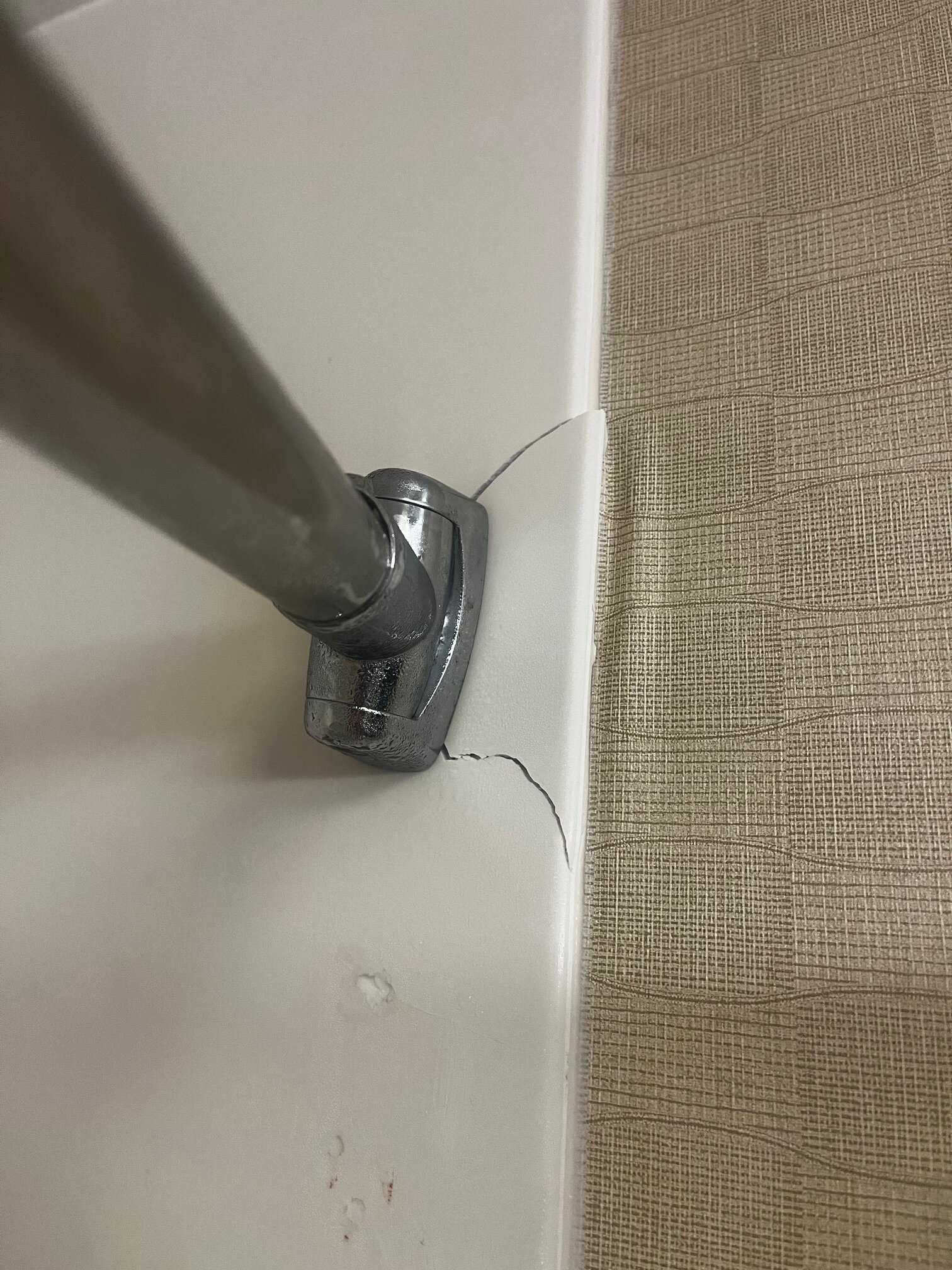 Hampton Inn Jackson-浴室