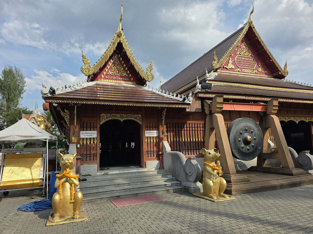 Wat Phra That Si Chom Thong-宗通必去景点