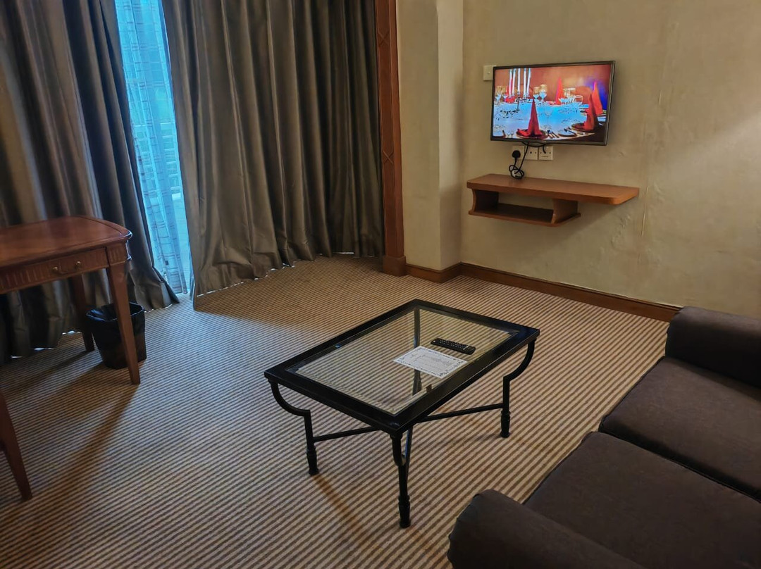 纳闽帝盛君豪酒店主图