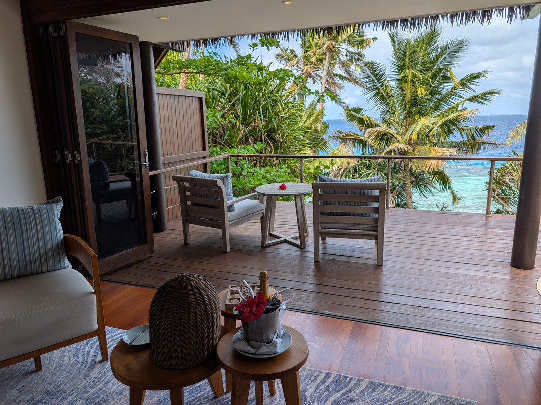 皇家达弗依岛度假村主图