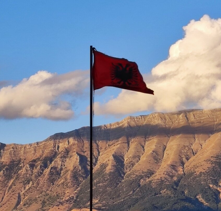 Kulla E Sahatit-吉诺卡斯特必去景点