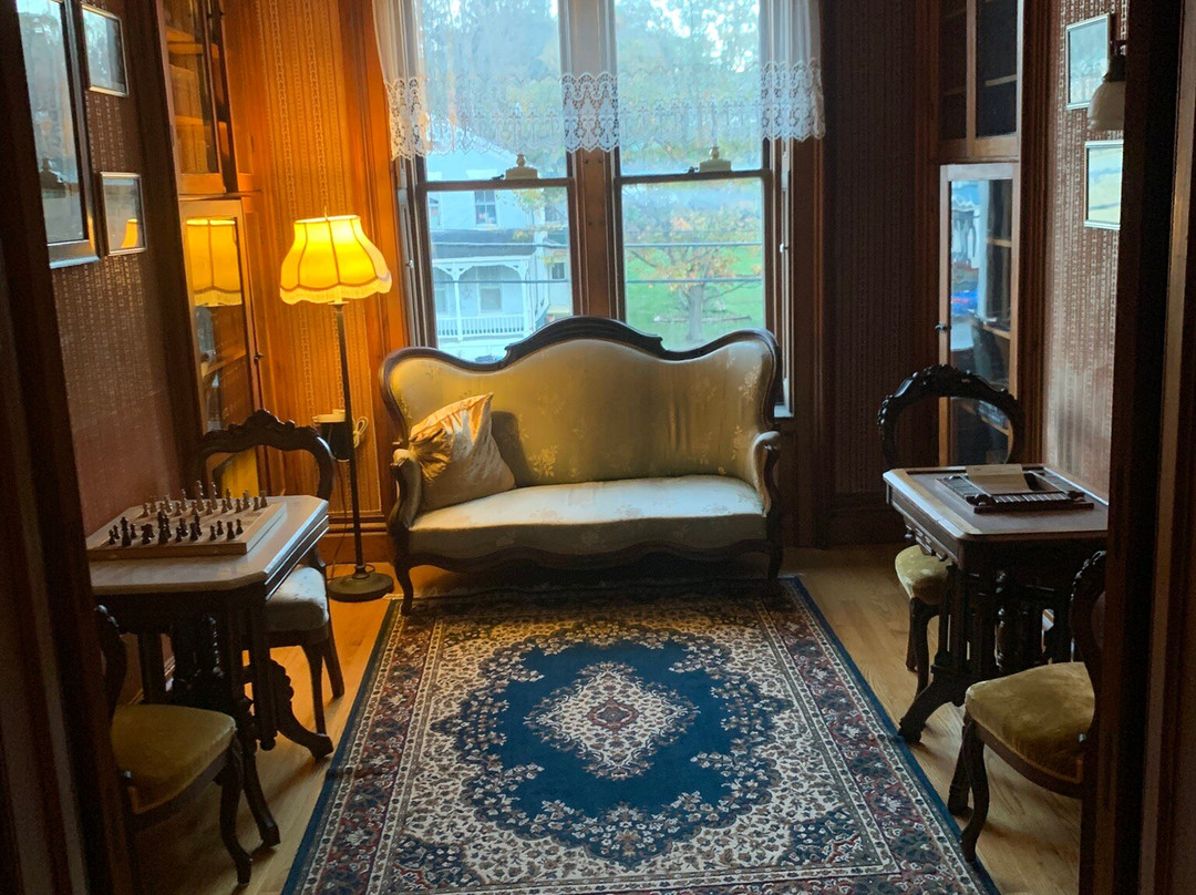 Limestone Mansion Bed & Breakfast主图