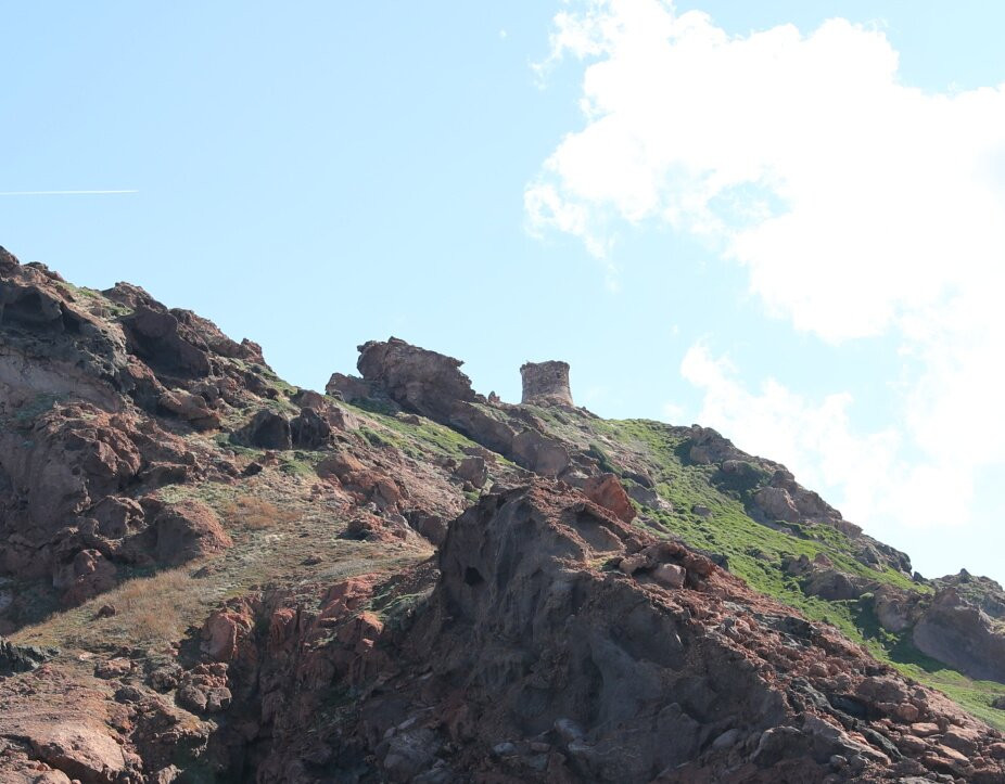 Tour Genoise de Cargalu-Girolata必去景点