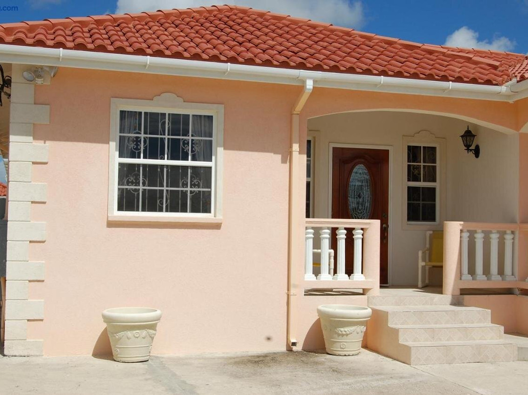 Plover Court Apartments