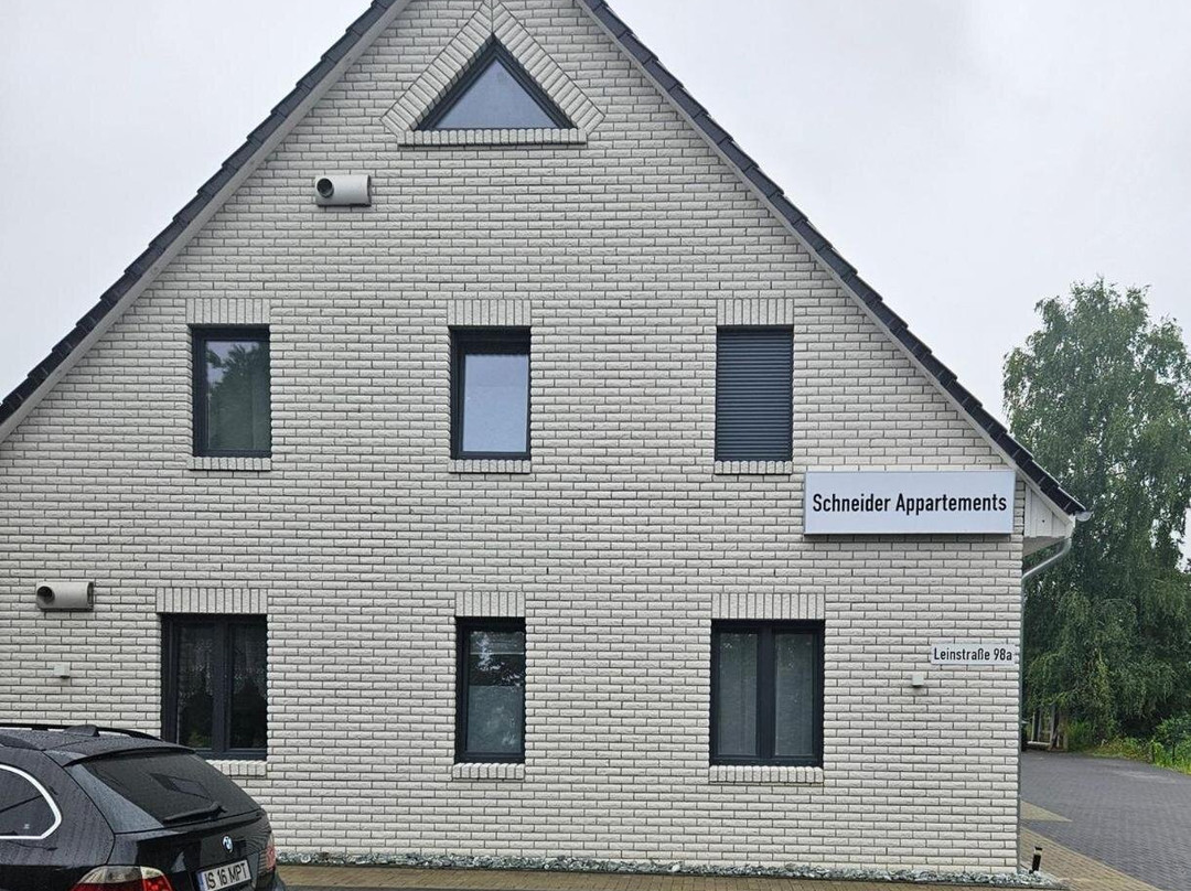 Schneider Apartments