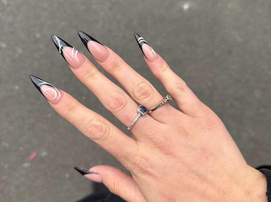 Koko Nail Spa Chesterfield-切斯特菲尔德必去景点