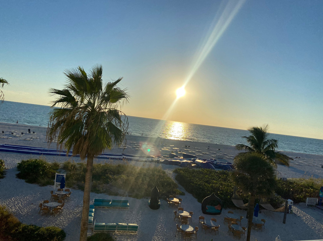 贸易风岛大酒店主图