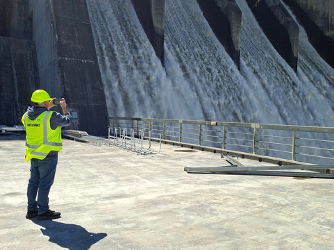 Clyde Dam Tours-克莱德必去景点