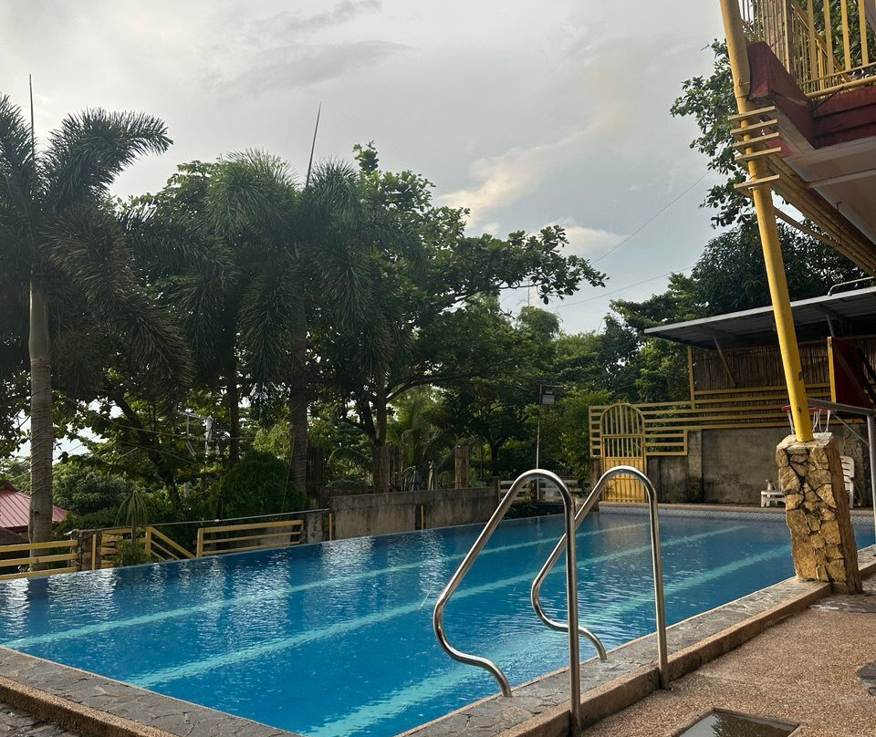 Unamonte Mountain Resort