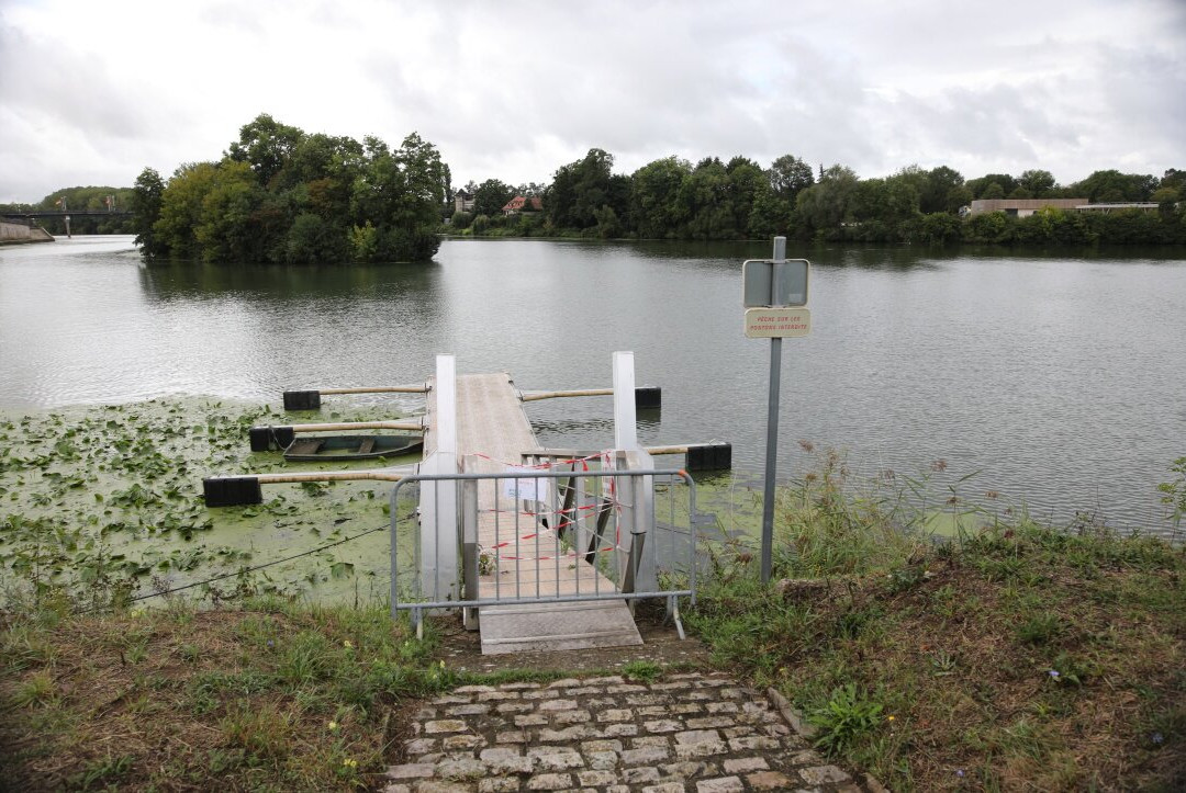 Port de plaisance-Seurre必去景点