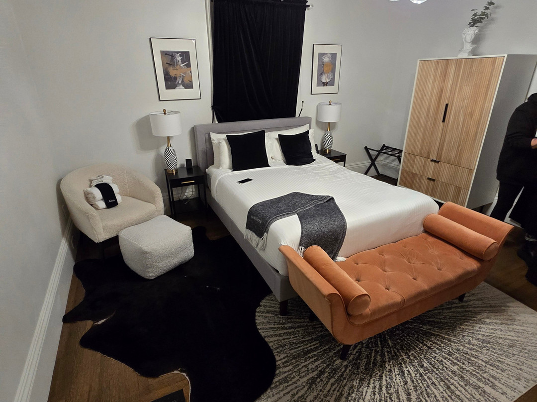 The Coach House主图