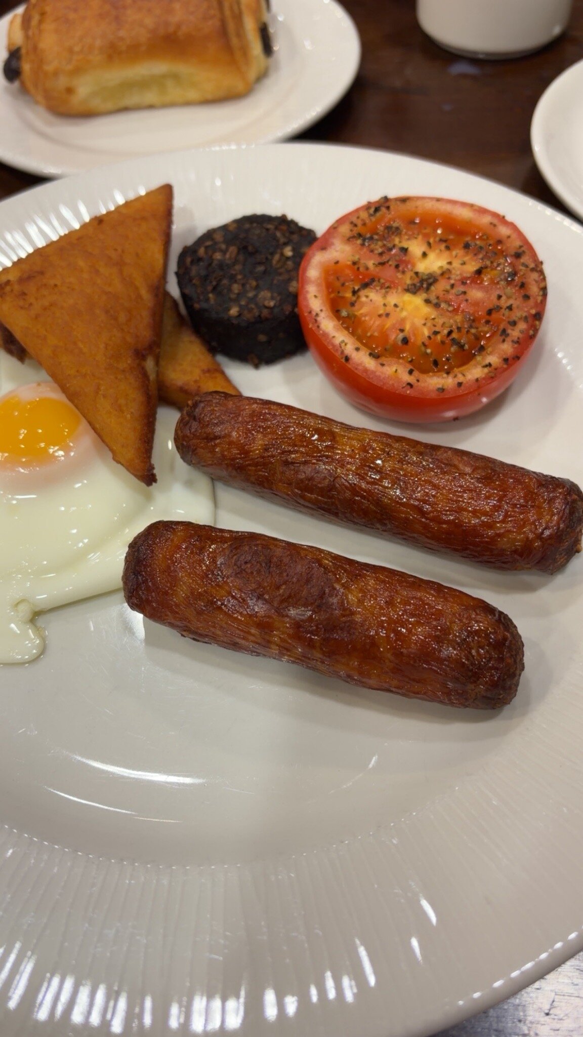 Dillons Hotel-官方