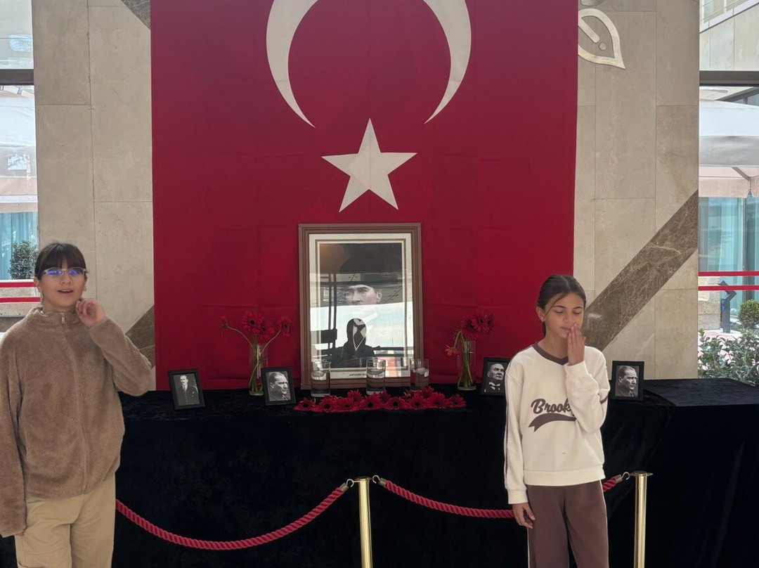 科尼亚希尔顿花园酒店主图