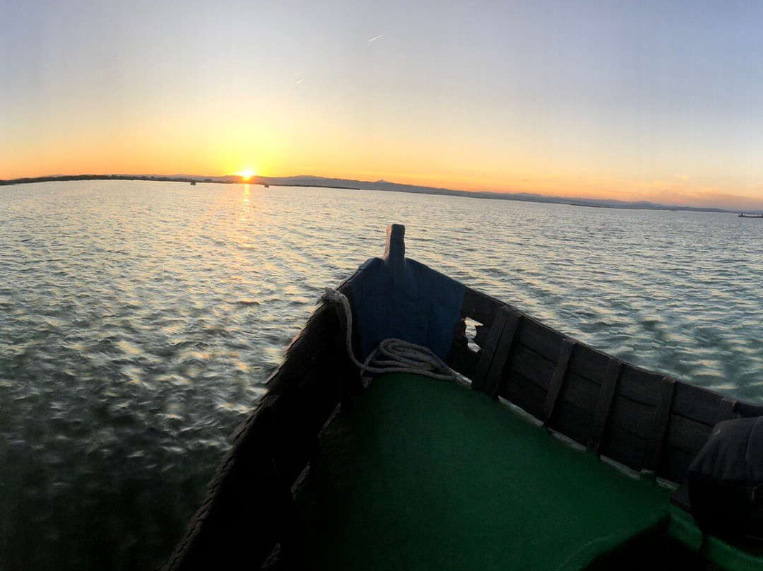 Embarcadero Rosa la Barquera y Tonet-El Palmar必去景点