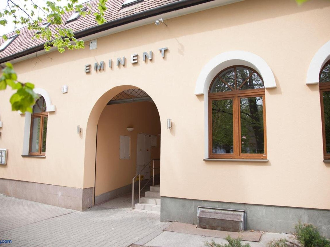 Hotel Eminent主图