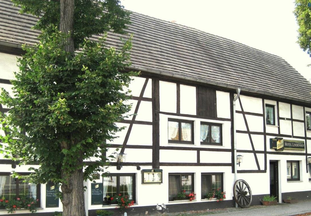 Mucheln酒店住宿-Hotel & Restaurant Lindenhof