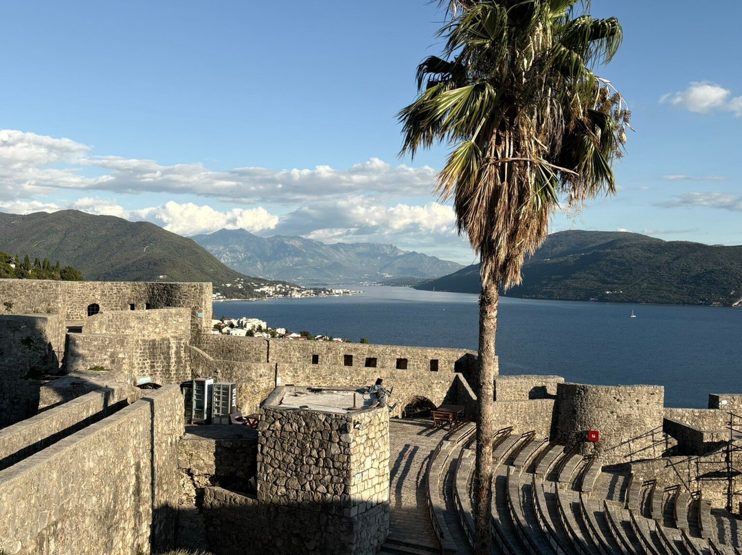 Kanli Kula Fortress-赫尔采格诺维必去景点