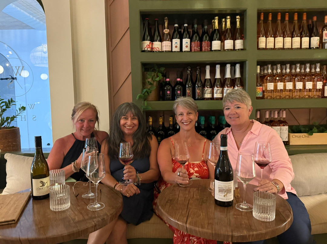 Wine Shop VI-克鲁兹湾必去景点