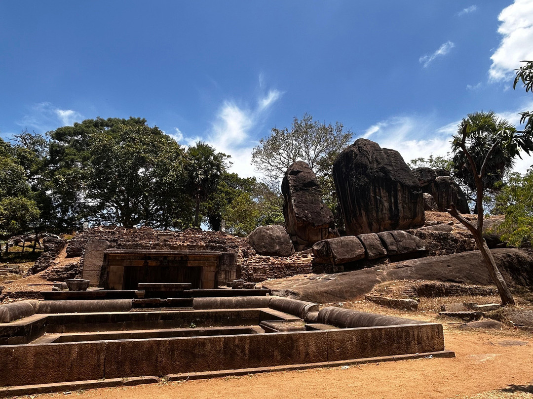 Ceylon leisure travels with sanju-Ja Ela必去景点