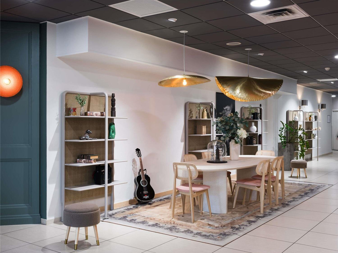 Herouville-Saint-Clair酒店住宿-宜必思卡昂中心酒店