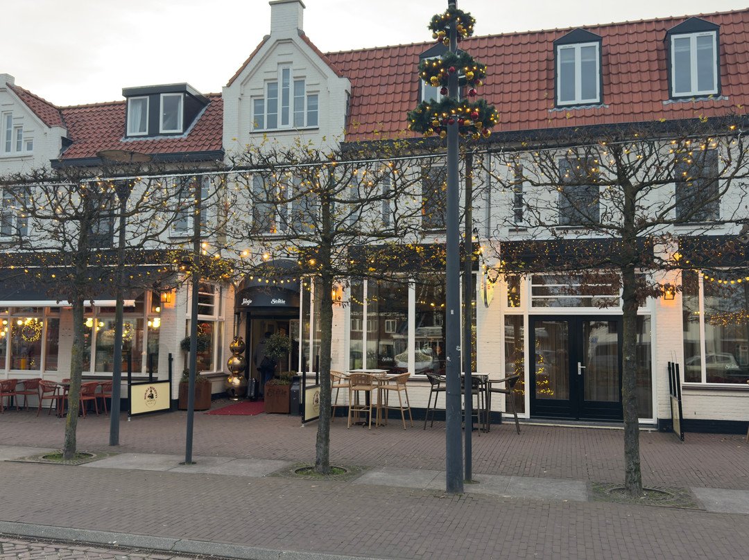 德瓦克酒店主图