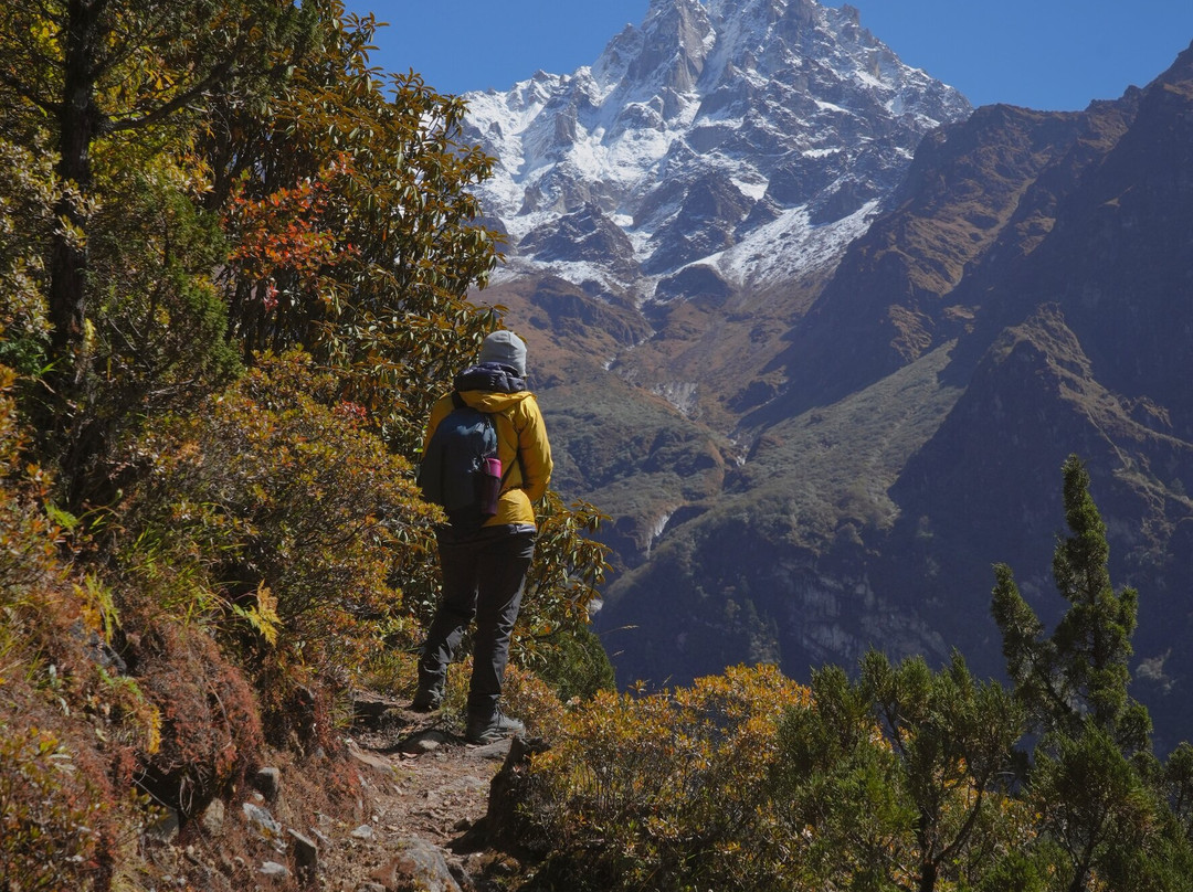 Touren Nepal Treks-Budhanilkantha必去景点