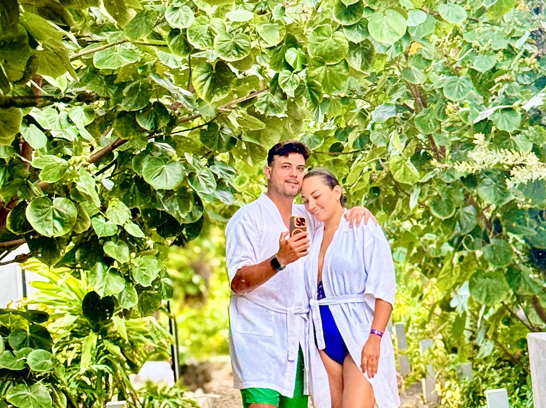 Las Jaras Aguas Termales主图