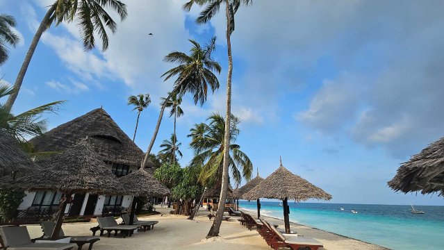 桑给巴尔南威希尔顿逸林酒店-泳池