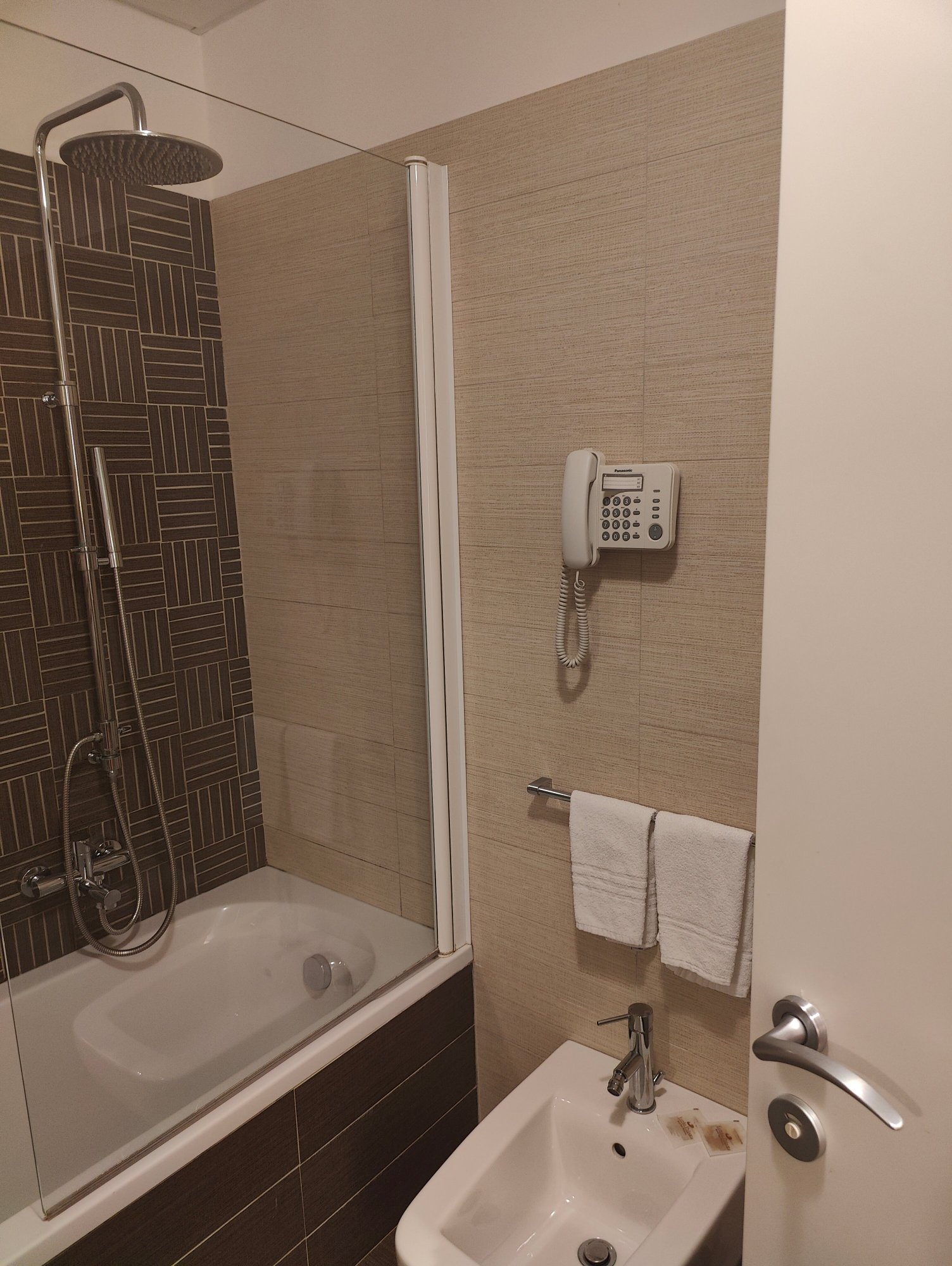 Eureka Palace Hotel Spa Resort-浴室